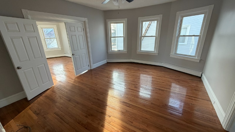 Building Photo - 188 Division St