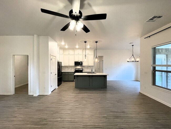 Building Photo - Contemporary Charm: Exceptional Home with ...