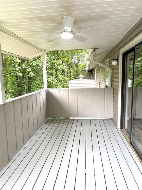 Building Photo - 504 Wynnes Ridge Cir SE