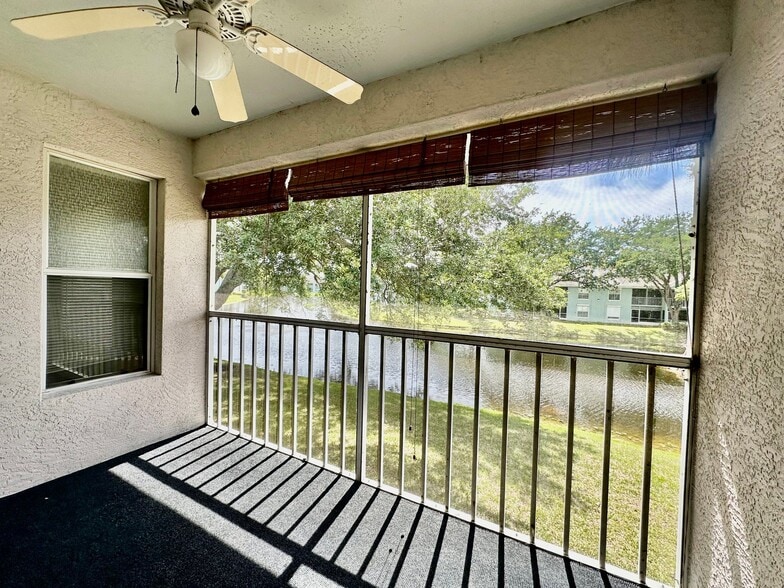 Building Photo - 137 Wading Bird Cir