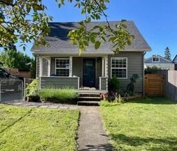 Building Photo - Charming 3-Bedroom Home in Prime Vancouver Location – Pet Friendly with Fenced Yard!