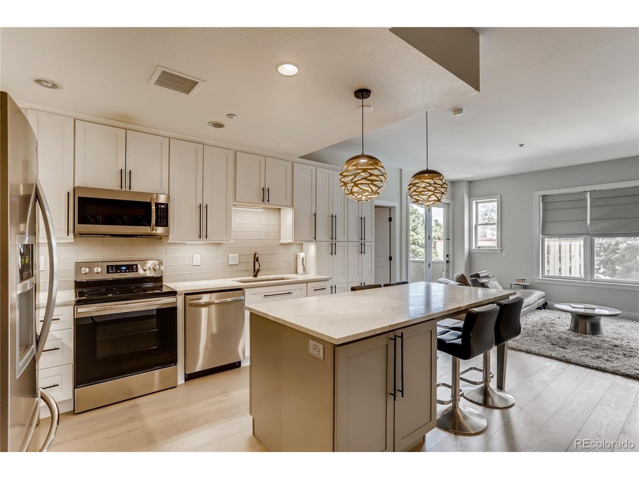 Building Photo - 2200 S University Blvd