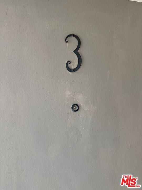 Building Photo - 1159 N Genesee Ave