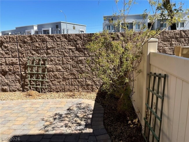 Building Photo - 1274 Capital Gains Dr