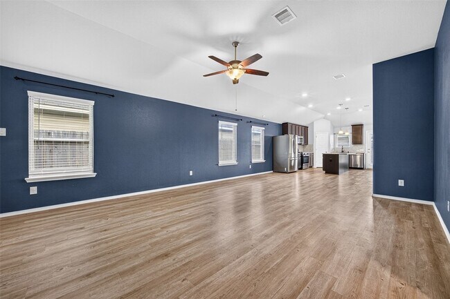 Building Photo - 6747 Scarlet Sagebrush St