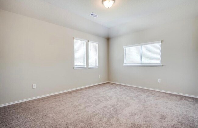 Building Photo - 523 Timber Voyage Ct