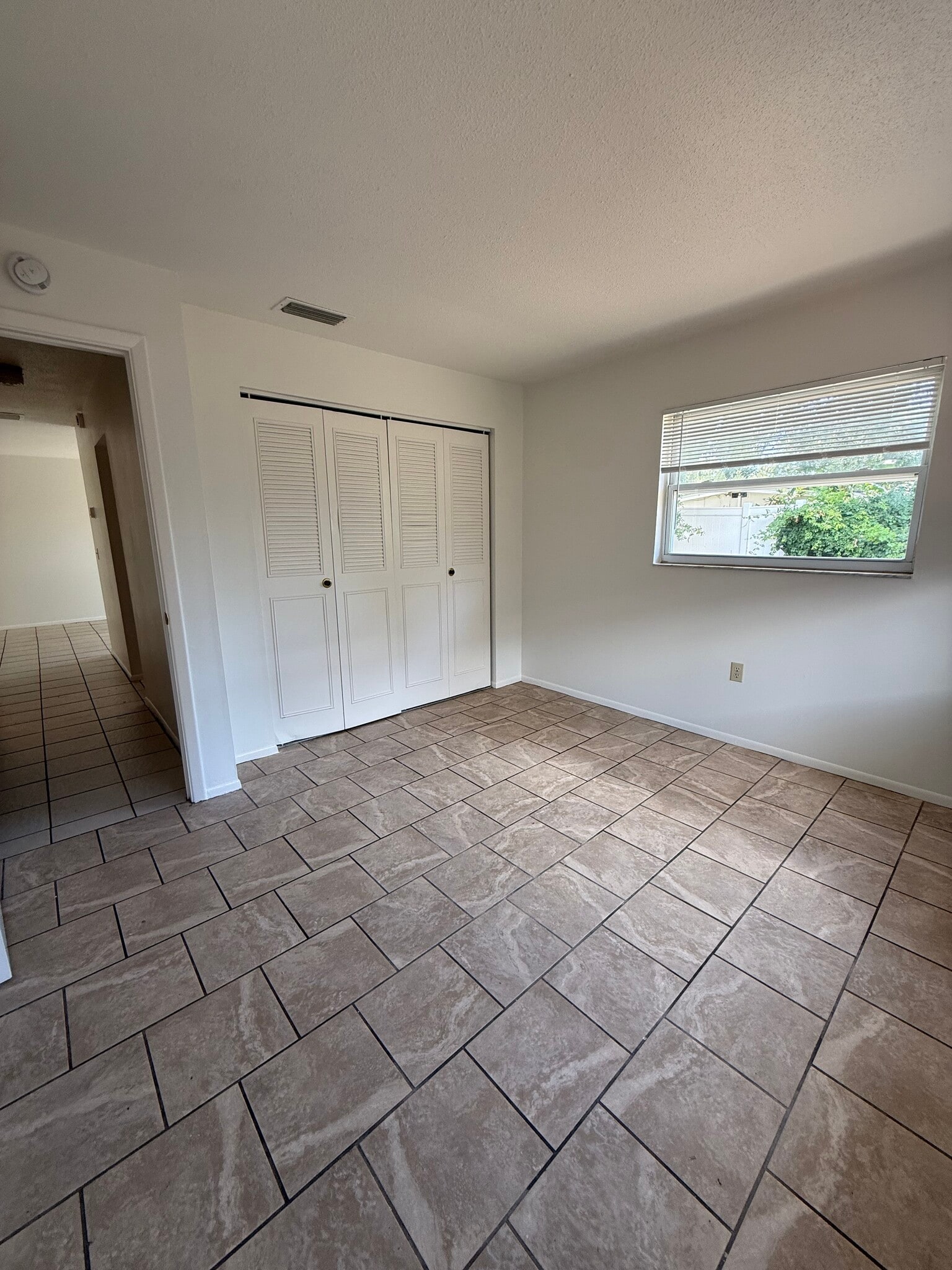 Building Photo - 1108 Amble Ln