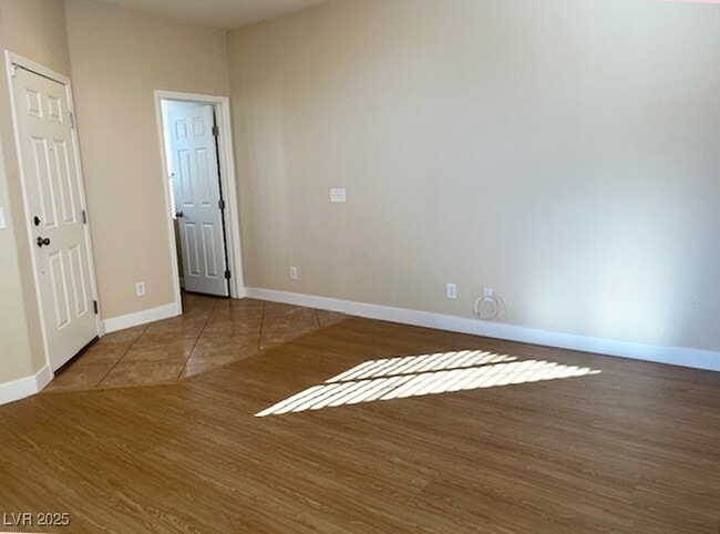 Building Photo - 7078 Glacier River Ave