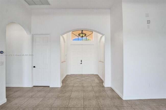 Building Photo - 3360 SW 195th Terrace