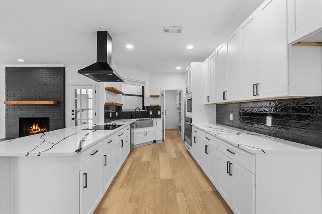 Building Photo - 5742 Ledgestone Dr