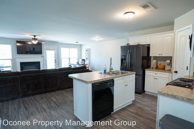 Building Photo - 4 br, 2 bath House - 142 Oconee Meadows Ways