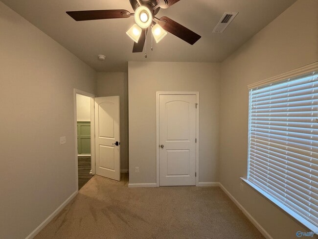 Building Photo - 538 Wolf Trce Ln SW