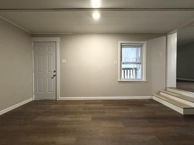 Building Photo - 28 Bartlett St