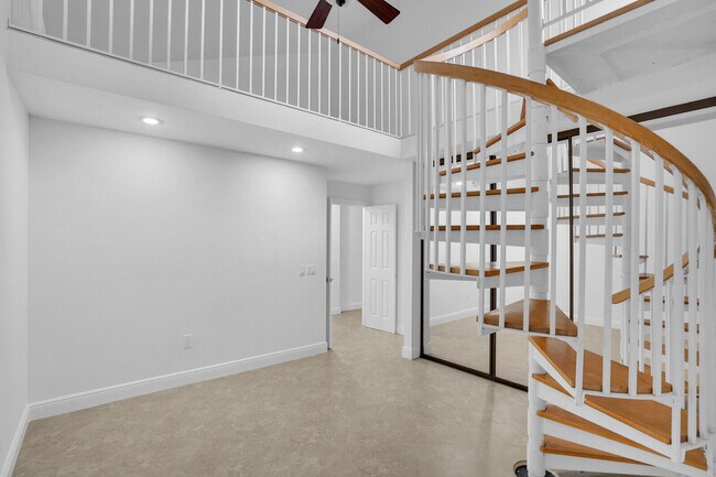 Building Photo - 112 Inner Harbour Way