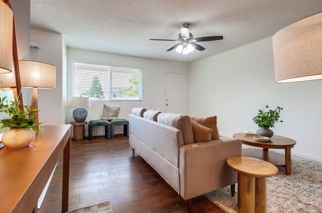 Building Photo - 6117 11th Ave