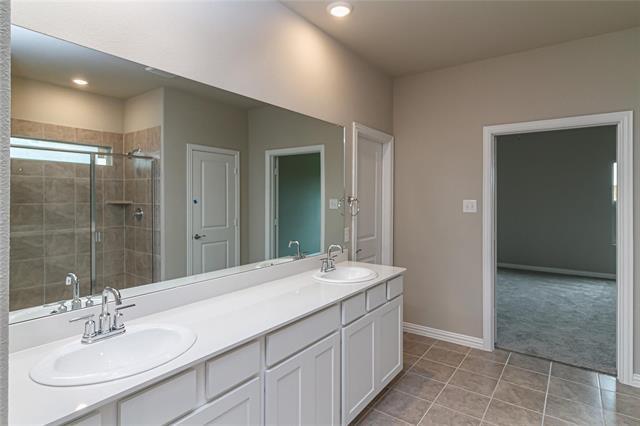 Building Photo - 448 Ella Ln