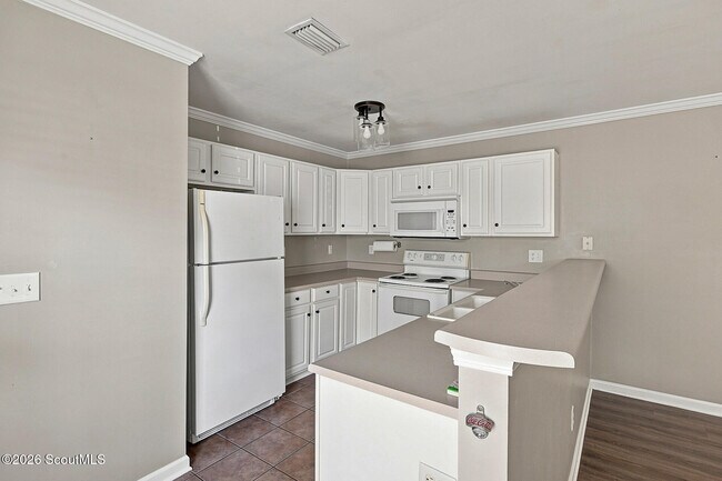 Building Photo - 413 Palmetto St