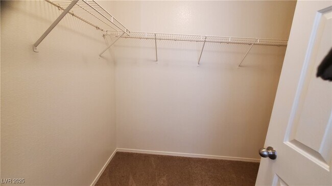 Building Photo - 962 Grand Cerritos Ave