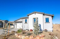 Building Photo - Granite Dells Home with Casita