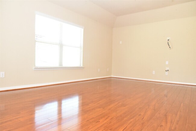 Building Photo - 13806 Wixford Trail