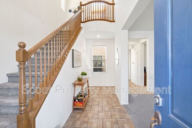 Building Photo - 28994 Newport Rd