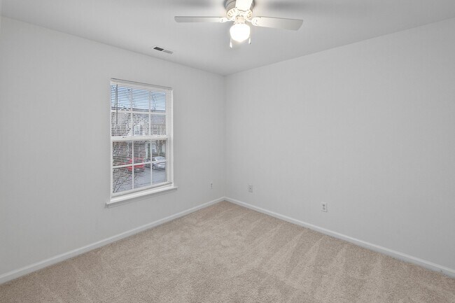 Building Photo - 8321 Glenwood Springs Ct
