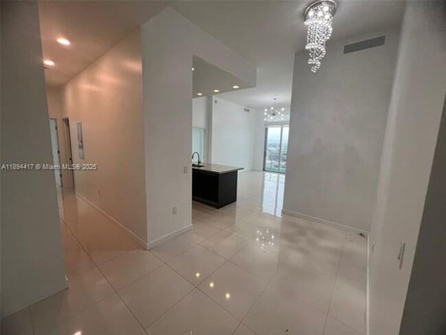 Building Photo - 7661 NW 107th Ave