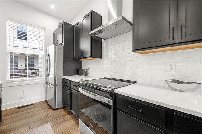 Building Photo - 1265 Zucchini Cir SE