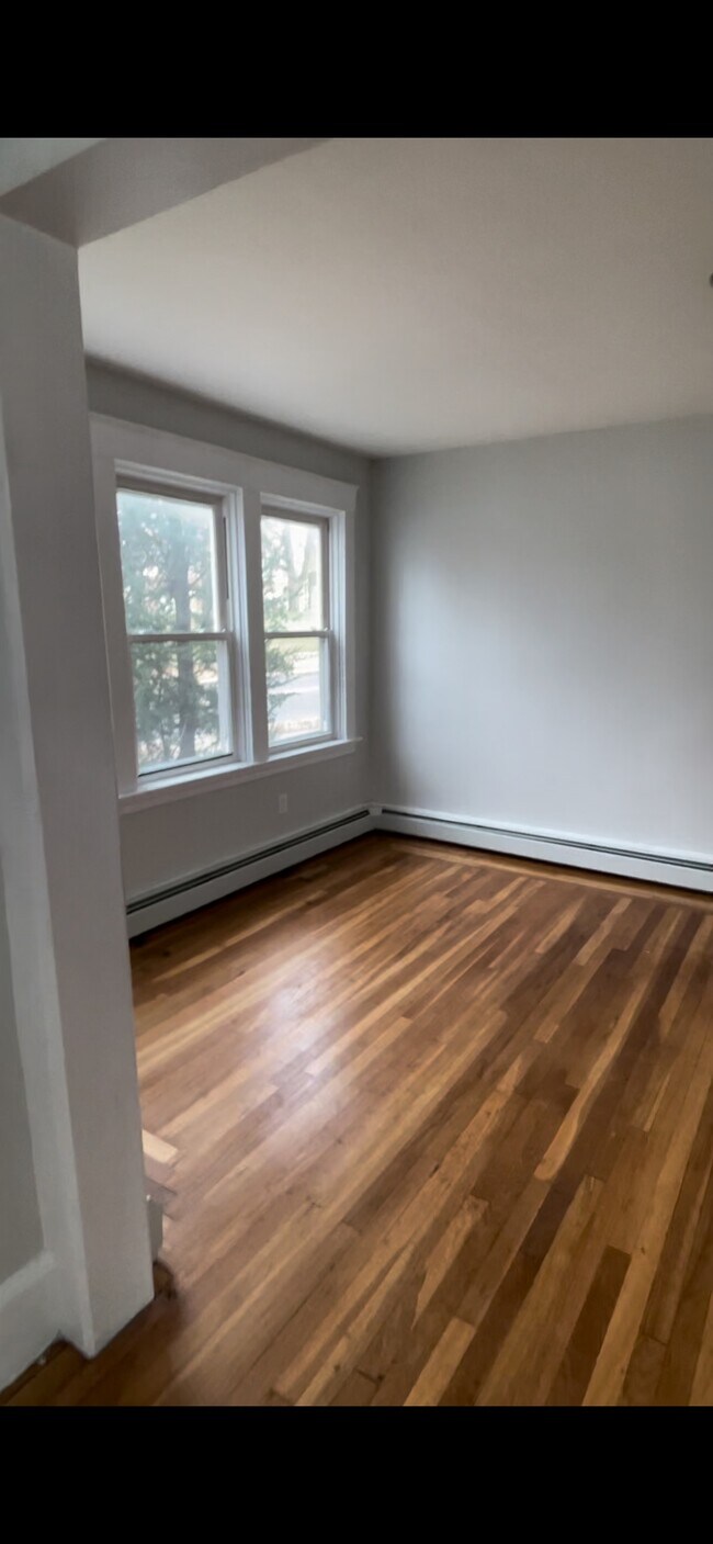 Building Photo - 316/318 Eaton St
