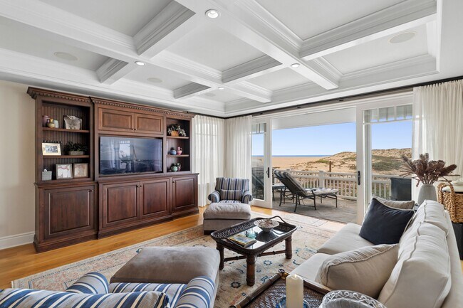 Building Photo - 1550 E Oceanfront