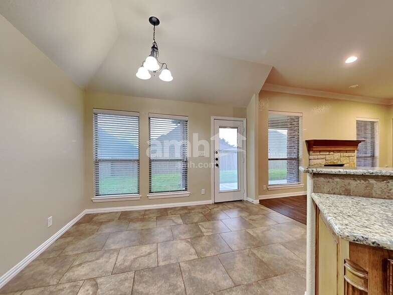 Building Photo - 109 Firestone Dr