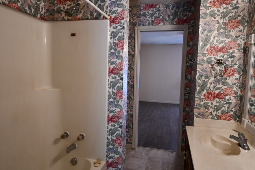 Building Photo - 5245 Brightside View Dr