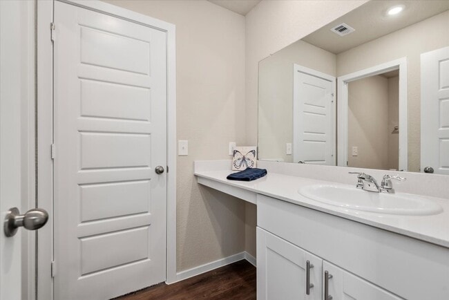 Building Photo - 13599 Sonali Springs Dr