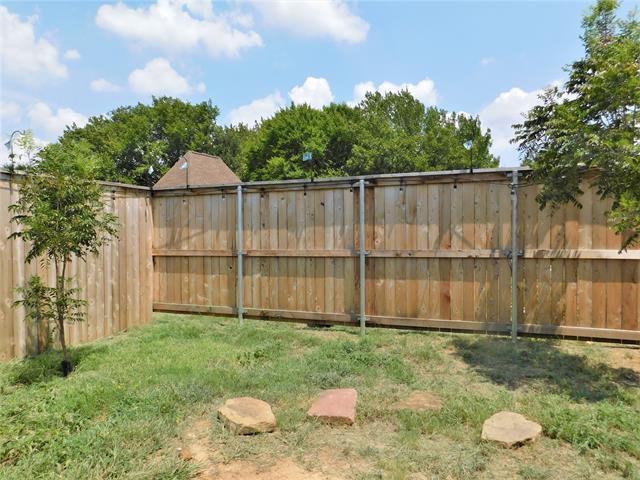 Building Photo - 2039 Britt Dr