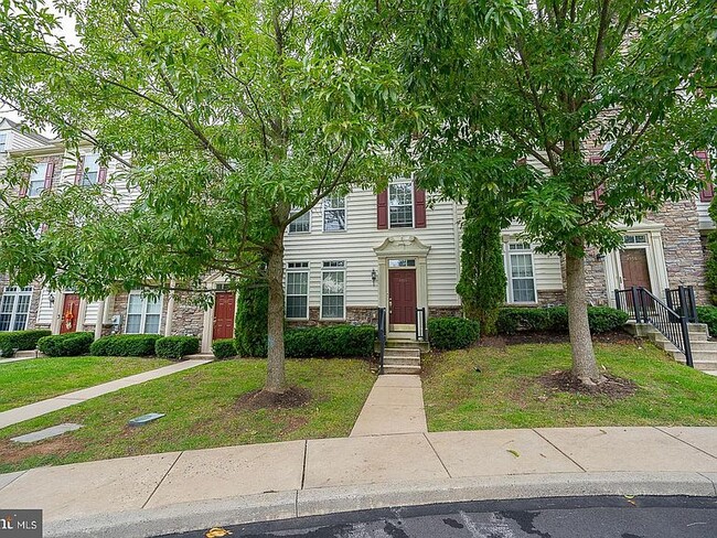 Front Entry - 1904 Northridge Dr