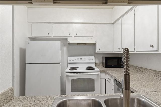 Building Photo - 4112 Bowser Ave