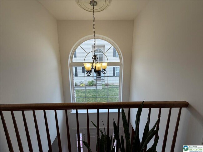 Building Photo - 7109 Hunt Dr