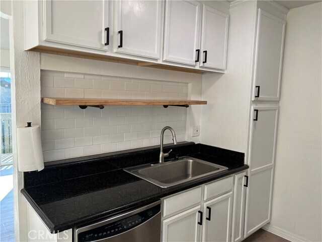 Building Photo - 23316 Marigold Ave
