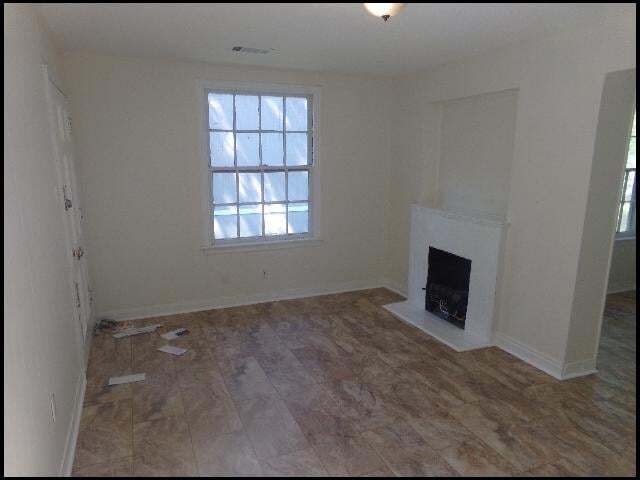 Building Photo - 2609 S Tyler St