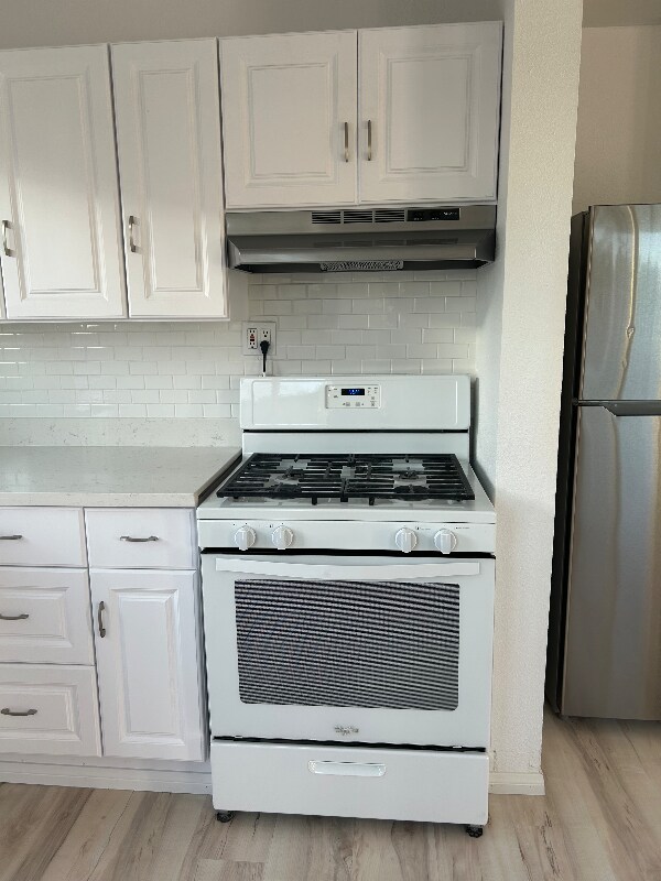 Building Photo - 532 S 39th St