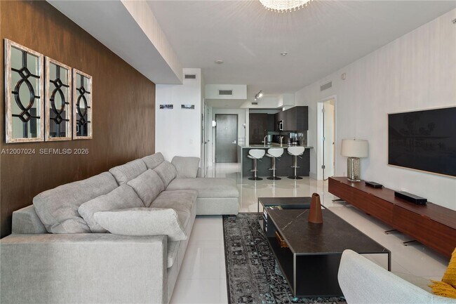 Building Photo - 1080 Brickell Ave