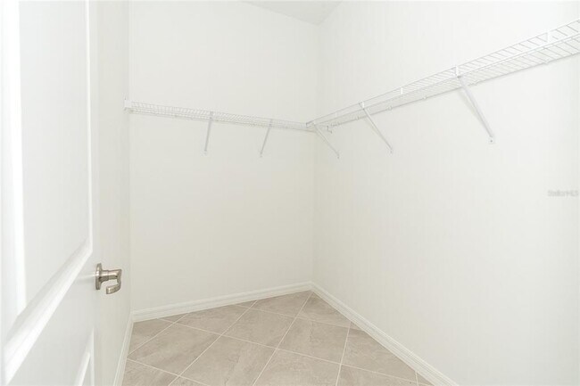 Building Photo - 1745 Saddlewood Cir