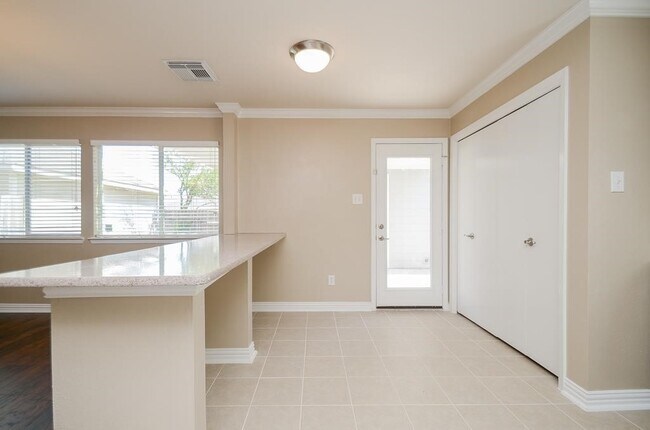 Building Photo - 20929 Patriot Park Ln