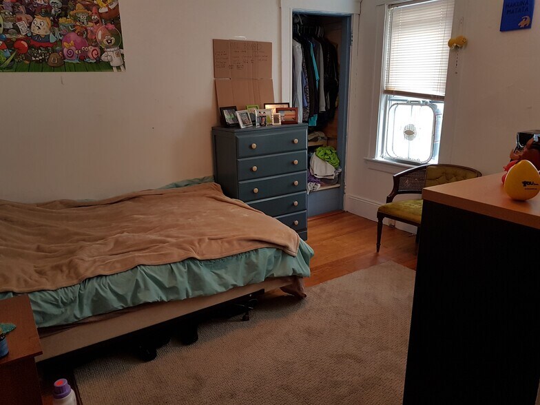 Bedroom - 30 Whitfield Rd