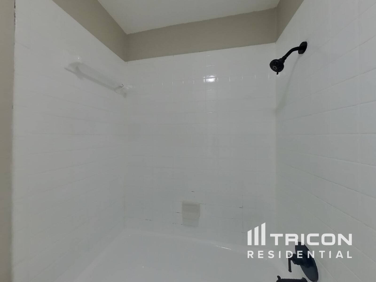 Building Photo - 6825 Mitchell Cir