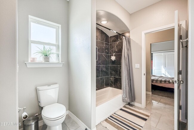 Building Photo - 2375 Enchanted Peaks