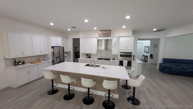 Building Photo - 5011 Beland Dr