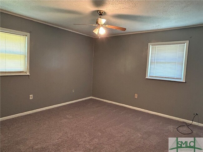 Building Photo - 120 Middleton Dr