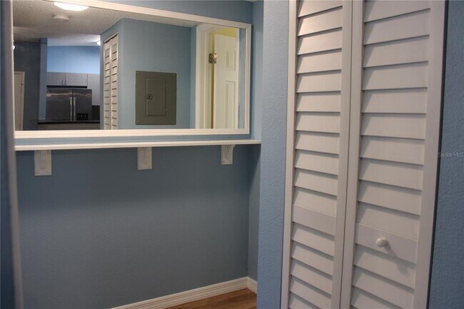 Building Photo - 3295 Fox Chase Cir