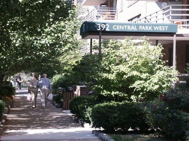 Building Photo - 392 Central Prk W